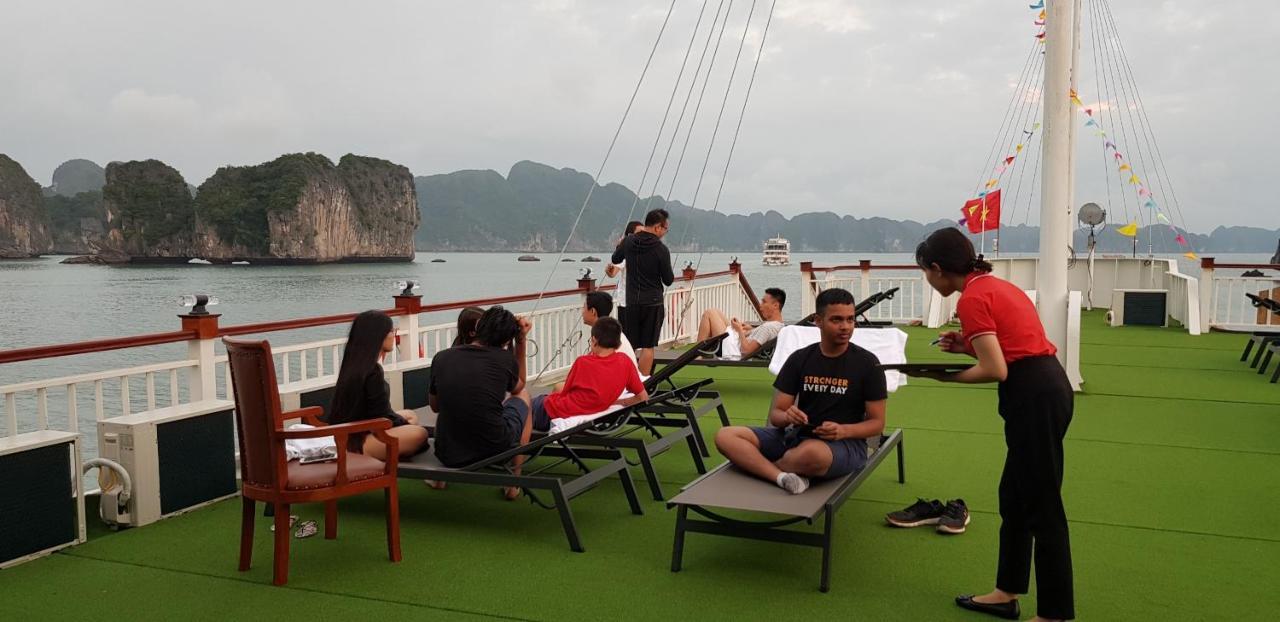 Hotel Calypso Cruises Cat Hai Exteriér fotografie